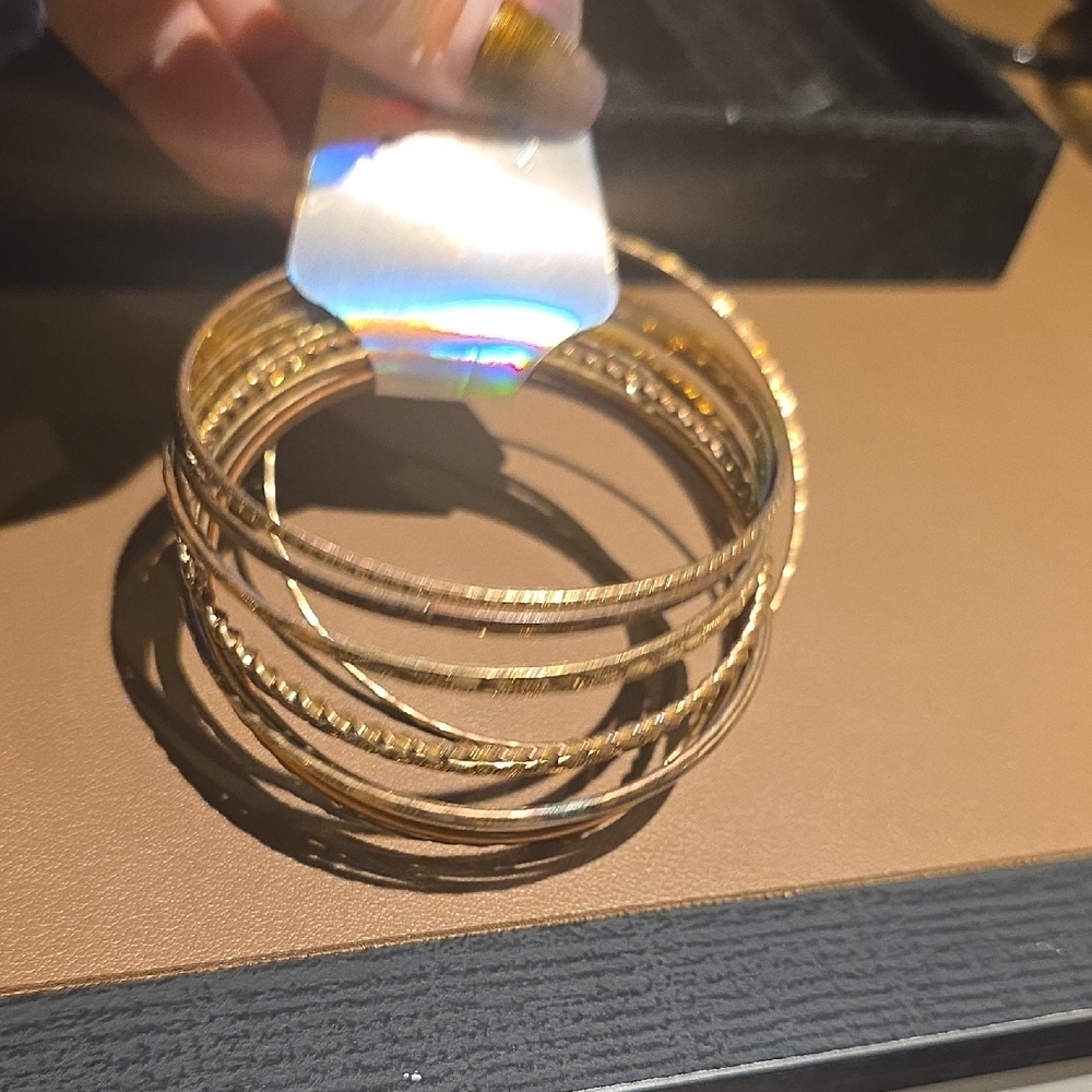 Source Unknown Gold-Tone Multi Bangle Bracelet Set - image 3